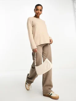 JDY Slouchy Longline Jumper With Side Split In Beige For Women