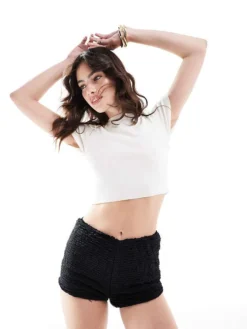 JDY Cropped Knitted Top In Cream For Women