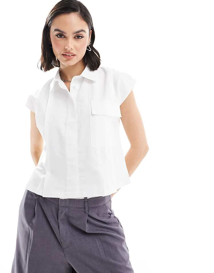 JDY Cap Sleeve Pleated Shirt In White For Women 2 JDY Cap Sleeve Pleated Shirt In White For Women - Image 2