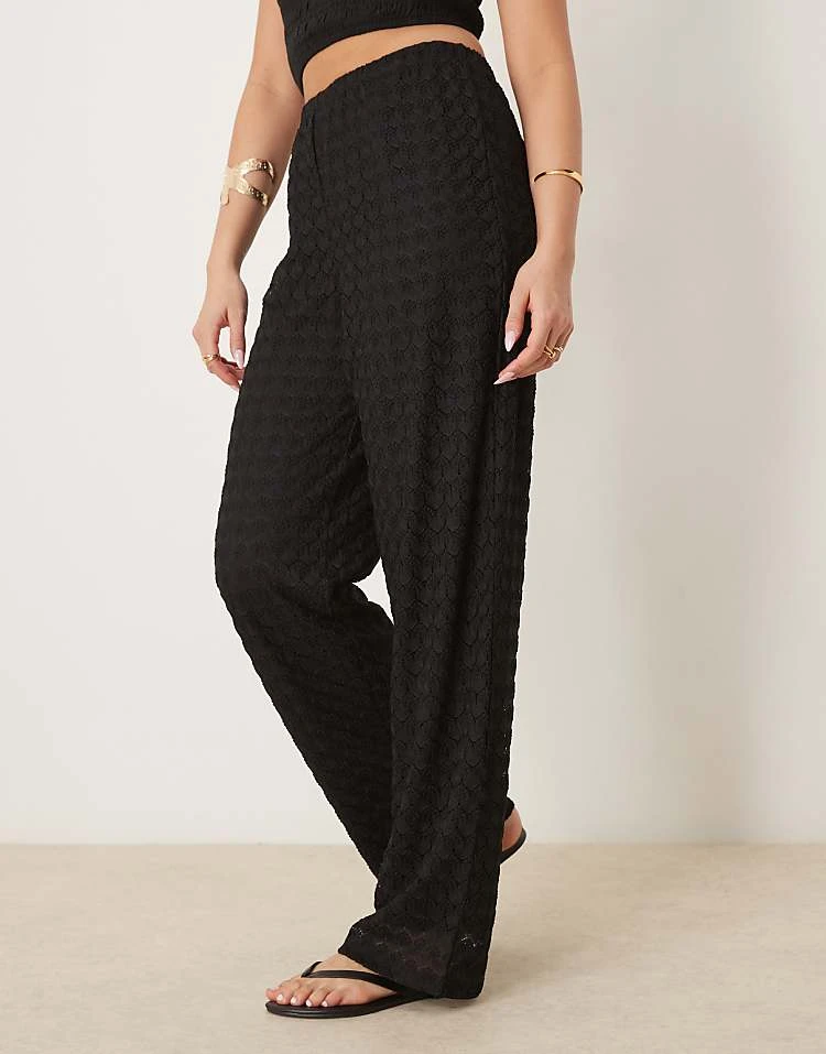 JDY Loose Textured Trousers In Black For Women 4 JDY Loose Textured Trousers In Black For Women - Image 4