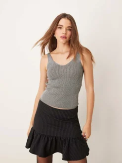 JDY Knitted Glitter Vest In Silver For Women