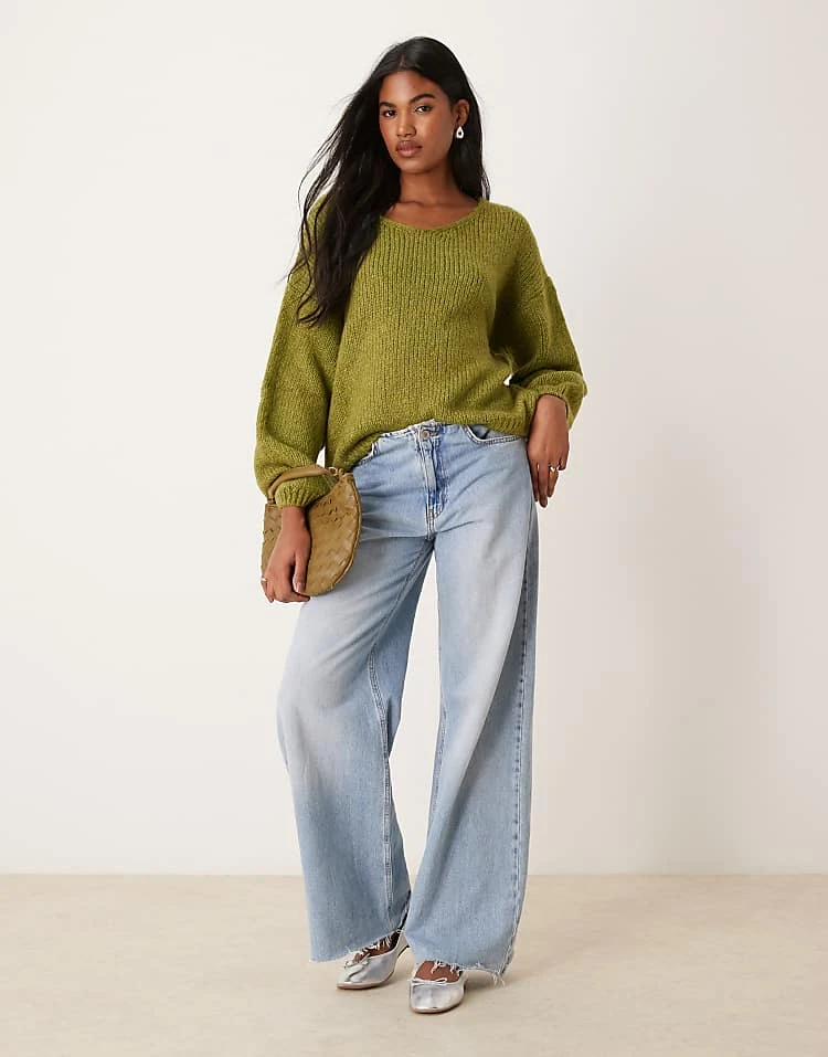 JDY Reversible Pullover Knitted Jumper In Green For Women 4 JDY Reversible Pullover Knitted Jumper In Green For Women - Image 4