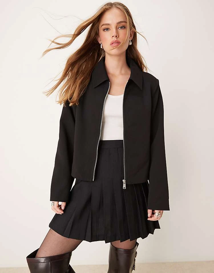 JDY Zip Through Tailored Jacket In Black For Women 5 JDY Zip Through Tailored Jacket In Black For Women - Image 5