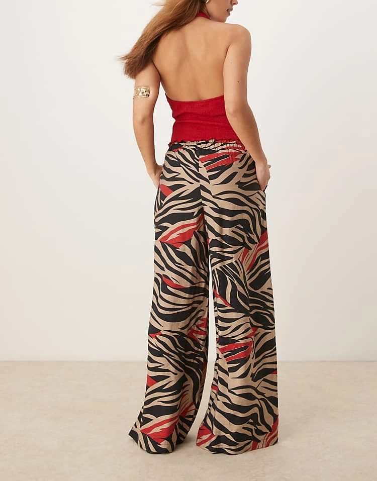 JDY Pull On Wide Leg Trousers With Zebra Print For Women White 4 JDY Pull On Wide Leg Trousers With Zebra Print For Women White - Image 4