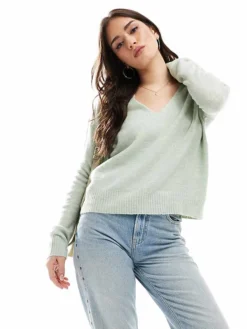 JDY V Neck Long Sleeve Knit Jumper In Light Green For Women