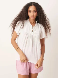 JDY Broderie Tie Detail Blouse In White For Women