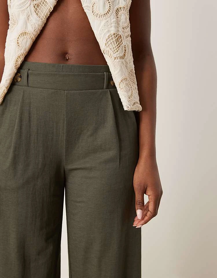 JDY High Waisted Crop Wide Fit Trousers In Dark Green For Women Kambaba 5 JDY High Waisted Crop Wide Fit Trousers In Dark Green For Women Kambaba - Image 5